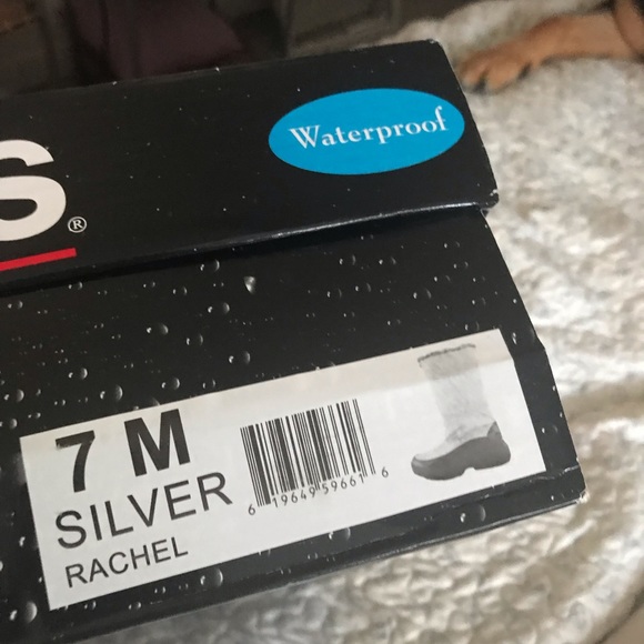 TOTES RACHEL SNOW BOOTS - Picture 3 of 5